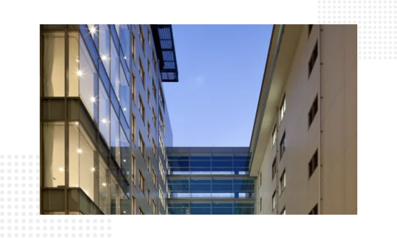 杏林大学医学部附属医院